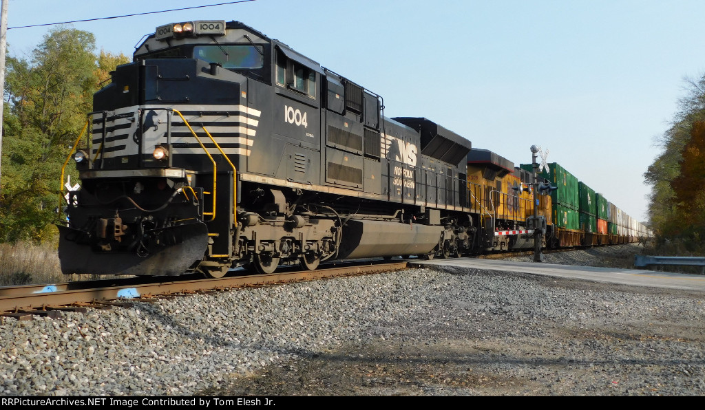 NS & UP lead NS intermodal 23K